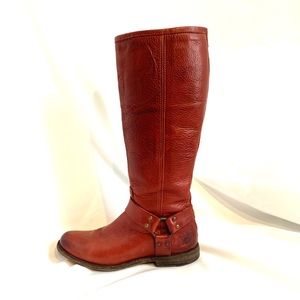 Frye Philip Harness Back Zip Red Size 8.5 EUC